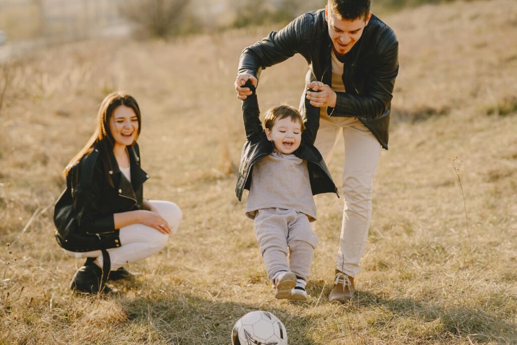 Exploring Fatherhood Fundamentals Through Stories of Resilience